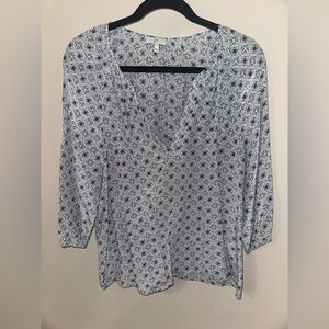JOIE 100% Silk Blue Floral Print Blouse - Size Small